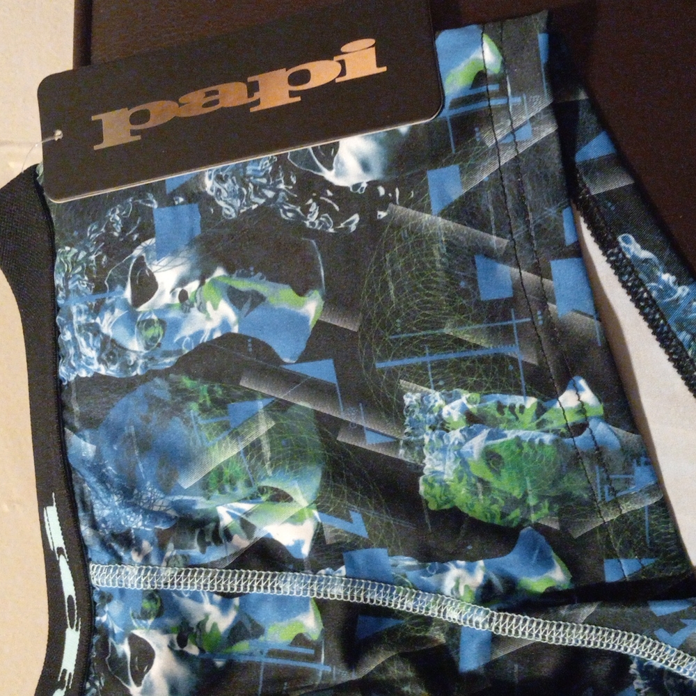 Papi - Picture 3 of 5